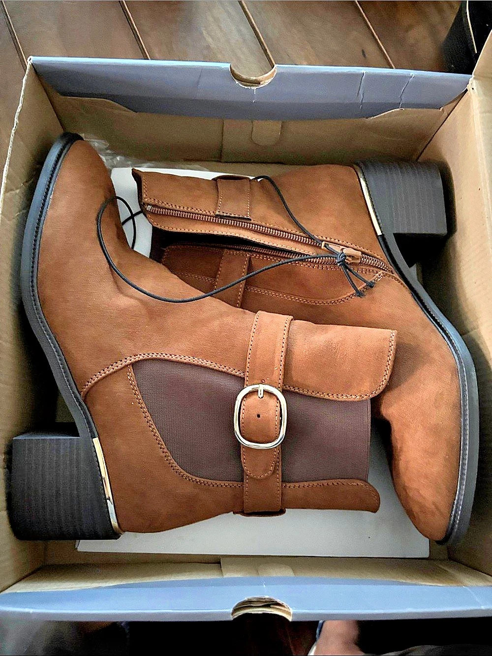 Journee Collection Liz Claiborne Boot Brown Heeled Boots US 9 M